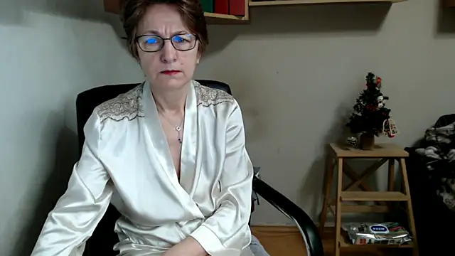 katemodel online show from 01-07-26, 07:22