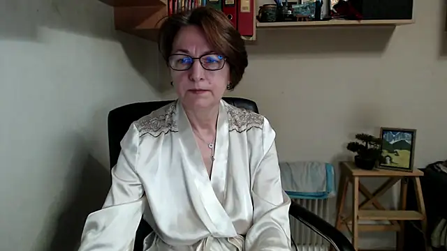 katemodel online show from 05-09-26, 07:13