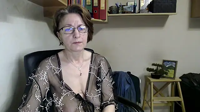 katemodel online show from 06-05-26, 06:09