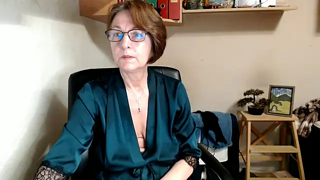 katemodel online show from 07-18-26, 05:11