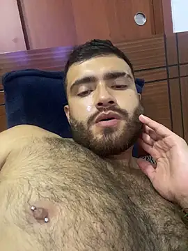 Snapshot of ryan_stone10 chatting on 02-06-26, 03:33 ryan stone10 online show from 02-06-26, 03:33