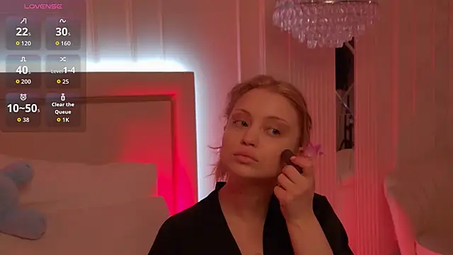 MollyHilton online show from 03-11-26, 06:14