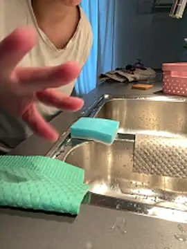 Snapshot of Sara0202 chatting on 02-27-26, 02:28 Sara0202 online show from 02-27-26, 02:28