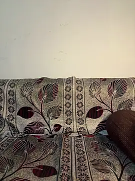 Snapshot of Roohbabe chatting on 03-13-26, 07:15 Roohbabe online show from 03-13-26, 07:15