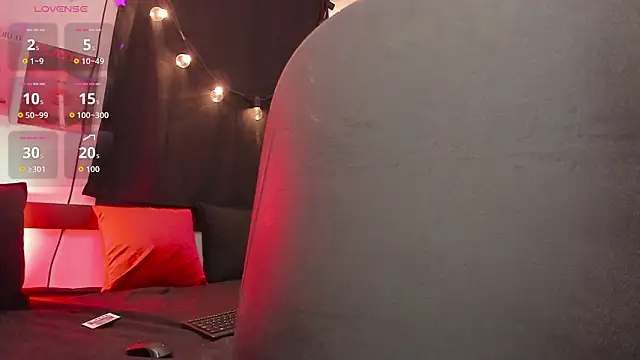 Snapshot of SamanthaGriim chatting on 03-12-26, 10:16 SamanthaGriim online show from 03-12-26, 10:16