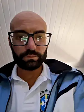 Robsonitj90 online show from 06-19-26, 06:45