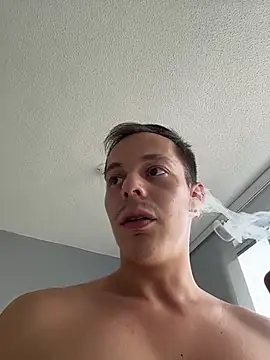 Snapshot of AxelMuller chatting on 02-28-26, 01:01 AxelMuller online show from 02-28-26, 01:01