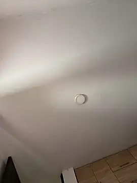 Snapshot of AxelMuller chatting on 03-11-26, 12:33 AxelMuller online show from 03-11-26, 12:33