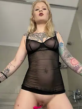 BlondeDoll  online show from 02-03-26, 06:22