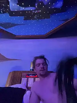 nymphcouple8395 online show from 03-11-26, 05:57