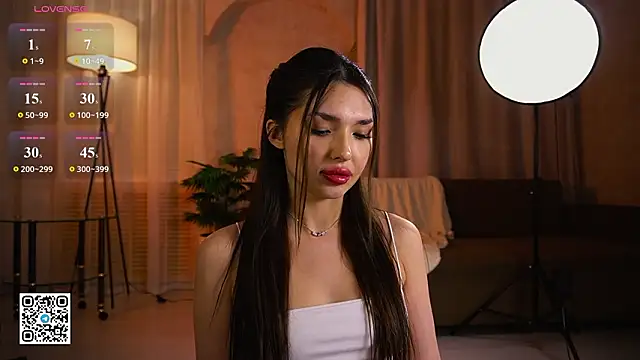 Snapshot of Candylolly___ chatting on 03-06-26, 04:03 Candylolly online show from 03-06-26, 04:03