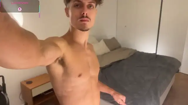 Snapshot of vitoraugustoxxx chatting on 02-03-26, 11:54 vitoraugustoxxx online show from 02-03-26, 11:54