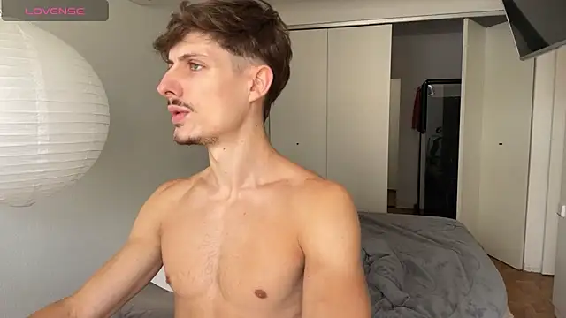 Snapshot of vitoraugustoxxx chatting on 02-11-26, 01:16 vitoraugustoxxx online show from 02-11-26, 01:16