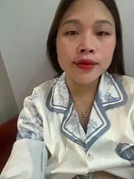 Emxinhka1 online show from 04-13-26, 10:54