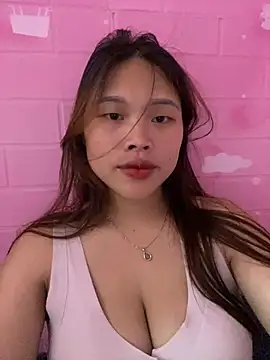Emxinhka1 online show from 05-26-26, 02:29