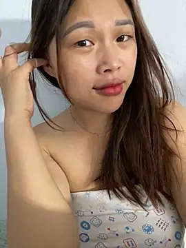 Emxinhka1 online show from 07-14-26, 10:32