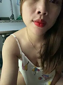 Emxinhka1 online show from 07-21-26, 03:36