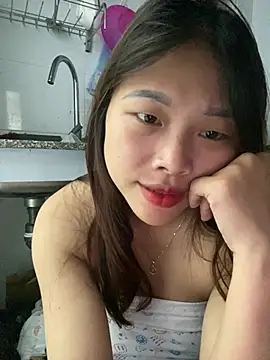 Emxinhka1 online show from 07-24-26, 07:28