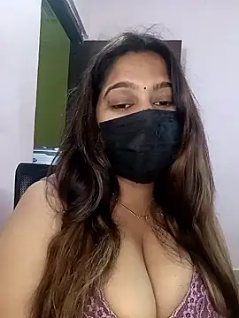 Aliya Hott online show from 04-29-26, 05:22