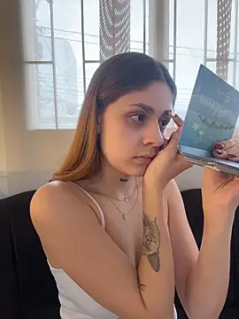 Snapshot of AriaWillssX chatting on 02-26-26, 09:25 AriaWillssX online show from 02-26-26, 09:25