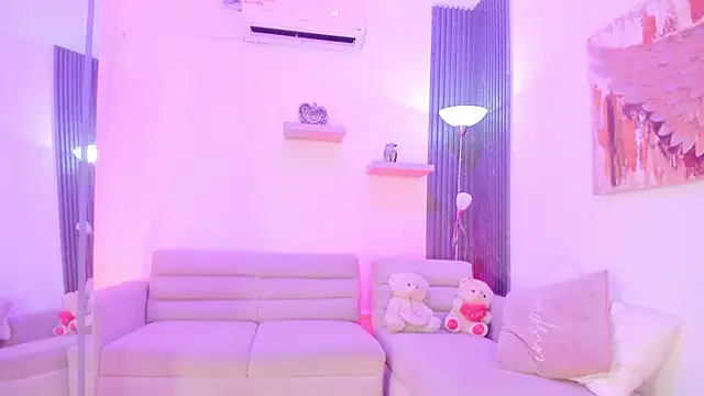 TAHIELA  online show from 02-21-26, 10:38