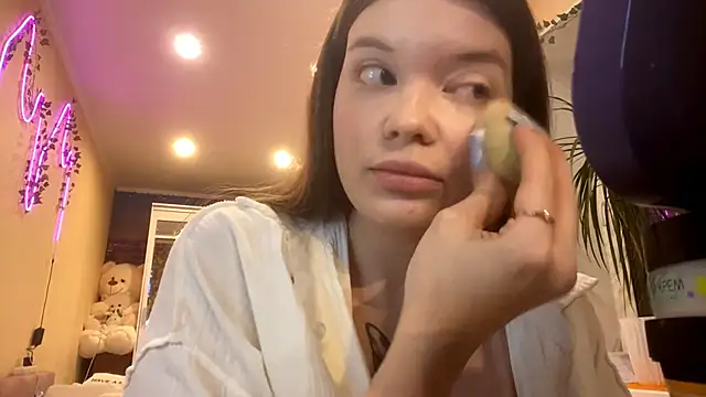 Snapshot of PowderedTalc chatting on 02-02-26, 04:06 PowderedTalc online show from 02-02-26, 04:06