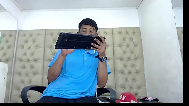 TonnyMarck online show from 03-06-26, 02:30