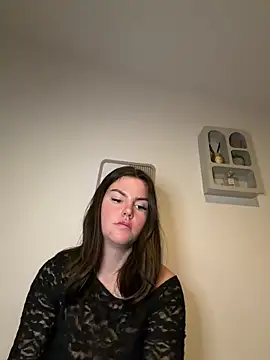 kiaraaaa75 online show from 02-14-26, 05:32