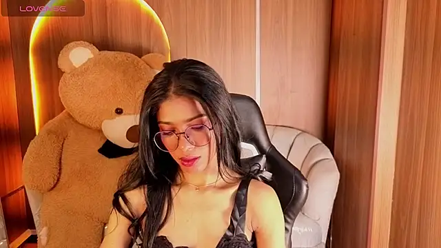 Alina b  online show from 02-04-26, 08:03