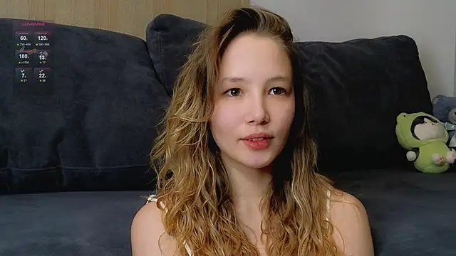 Snapshot of y0ur_sunshinee chatting on 03-12-26, 12:50 y0ur sunshinee online show from 03-12-26, 12:50