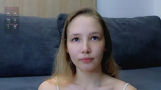 Snapshot of y0ur_sunshinee chatting on 03-25-26, 04:02 y0ur sunshinee online show from 03-25-26, 04:02