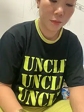 Snapshot of Baby-lovely69 chatting on 03-12-26, 06:52 Baby-lovely69 online show from 03-12-26, 06:52