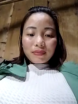 Snapshot of Ella-aa chatting on 02-18-26, 07:48 Ella-aa online show from 02-18-26, 07:48