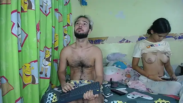 Snapshot of always-hot3 chatting on 03-07-26, 09:56 always-hot3 online show from 03-07-26, 09:56