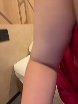 Snapshot of Mitsuco_surflady chatting on 03-11-26, 12:00 Mitsuco surflady online show from 03-11-26, 12:00