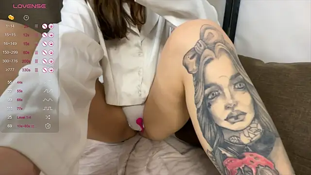 Snapshot of noxxiii chatting on 02-24-26, 04:10 noxxiii online show from 02-24-26, 04:10