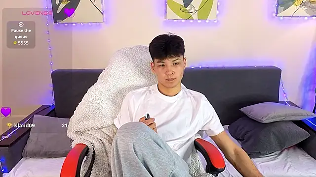 Snapshot of XanneLL chatting on 03-05-26, 07:21 XanneLL online show from 03-05-26, 07:21