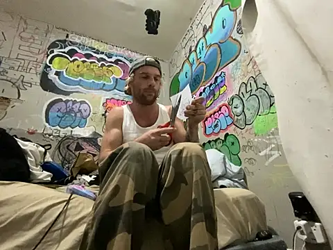 gothboiplzty online show from 06-20-26, 04:37