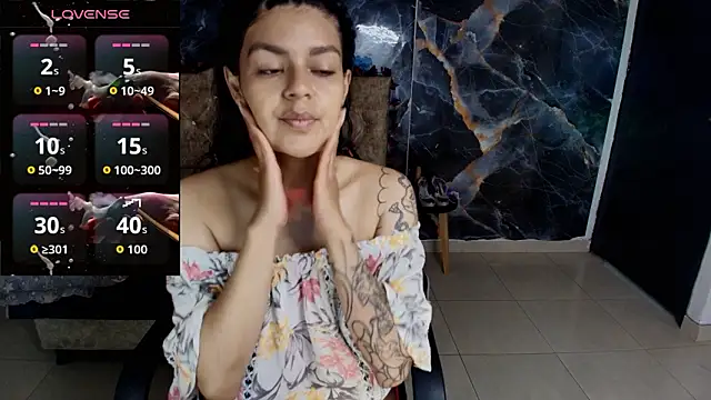 Snapshot of gaby_staaar chatting on 03-04-26, 02:56 gaby staaar online show from 03-04-26, 02:56