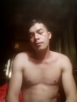 Snapshot of sinh336699 chatting on 02-06-26, 08:51 sinh336699 online show from 02-06-26, 08:51