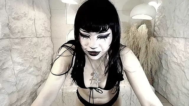 vampkitty r online show from 02-07-26, 01:04