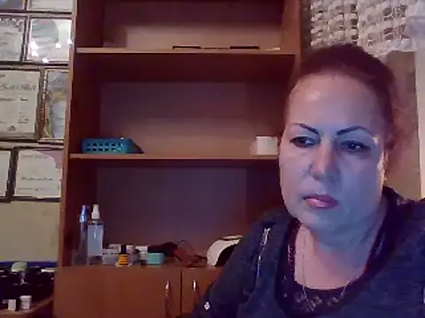 Snapshot of KrystalStyles chatting on 04-05-26, 05:32 KrystalStyles online show from 04-05-26, 05:32