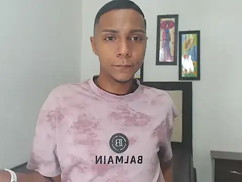 hotboyluxe online show from 02-15-26, 03:47