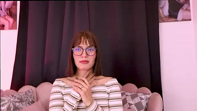 Snapshot of dakotacollins_ chatting on 06-27-26, 04:39 dakotacollins online show from 06-27-26, 04:39