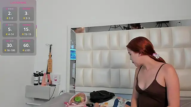 Snapshot of liorah_wolf chatting on 06-15-26, 08:22 liorah wolf online show from 06-15-26, 08:22