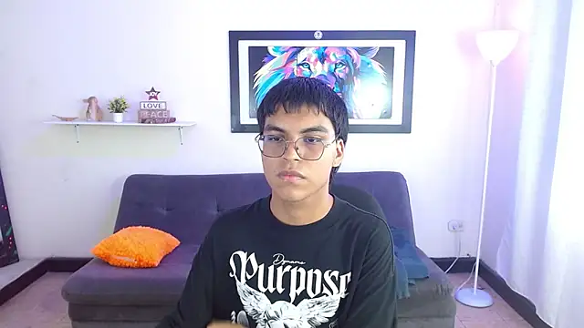 Maecum18 online show from 04-08-26, 08:53