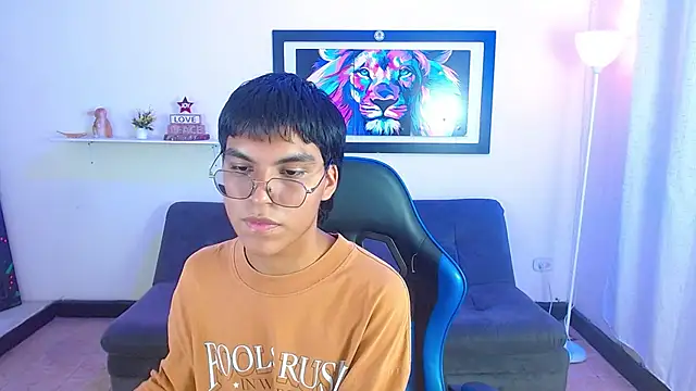 Maecum18 online show from 04-29-26, 09:10