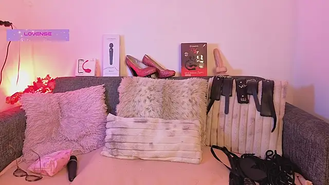 Angela mature49 online show from 04-28-26, 03:44