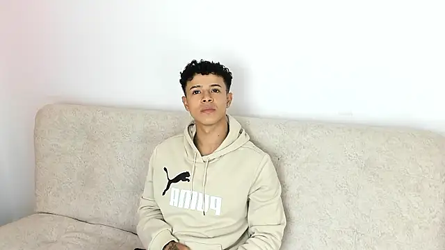 Snapshot of _Alex_Colton chatting on 02-03-26, 10:04 Alex Colton online show from 02-03-26, 10:04