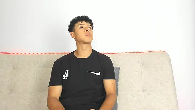 Snapshot of _Alex_Colton chatting on 03-07-26, 10:18 Alex Colton online show from 03-07-26, 10:18